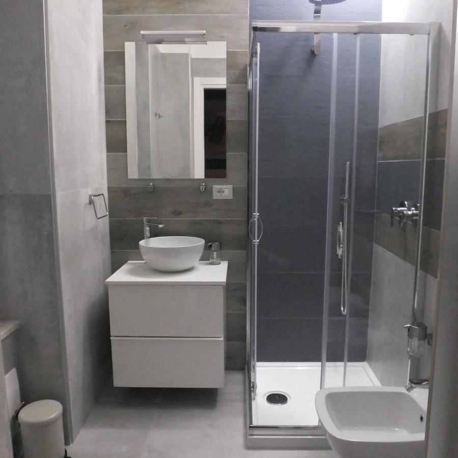 Prestige House Hotel Salerno Bagian luar foto