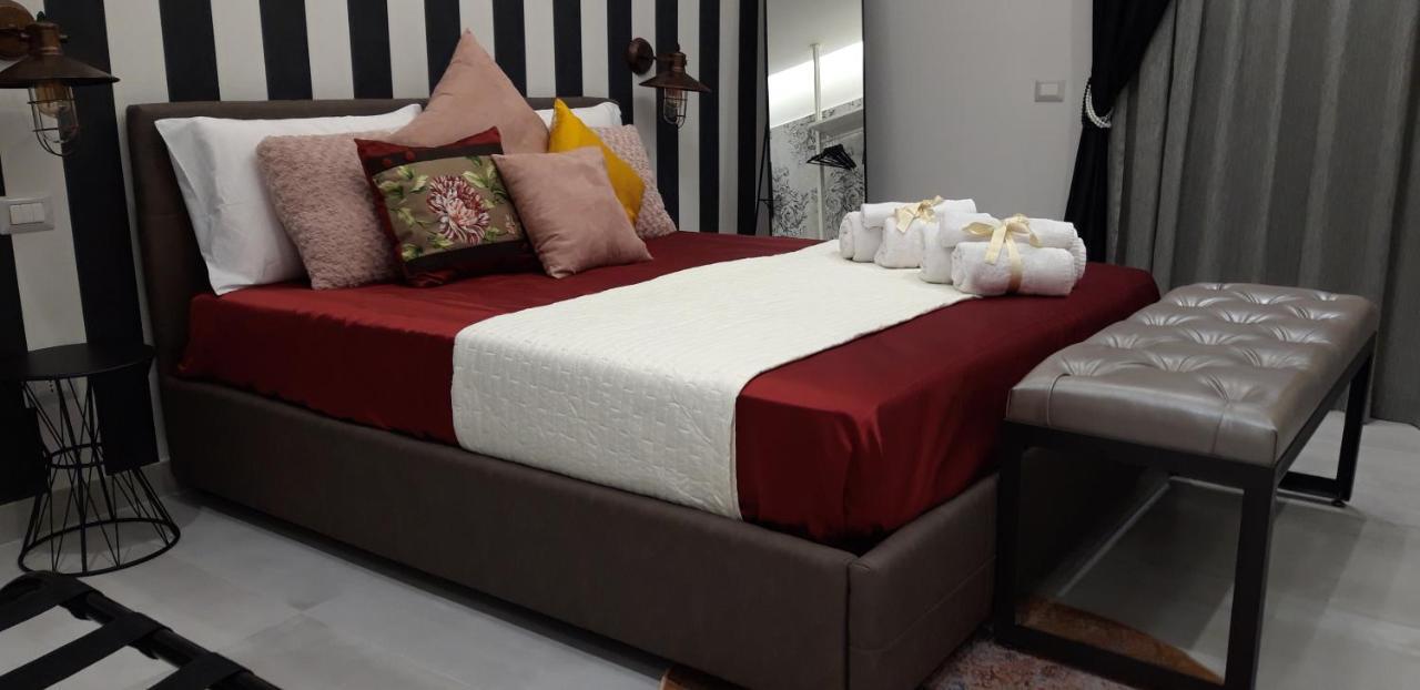Prestige House Hotel Salerno Bagian luar foto